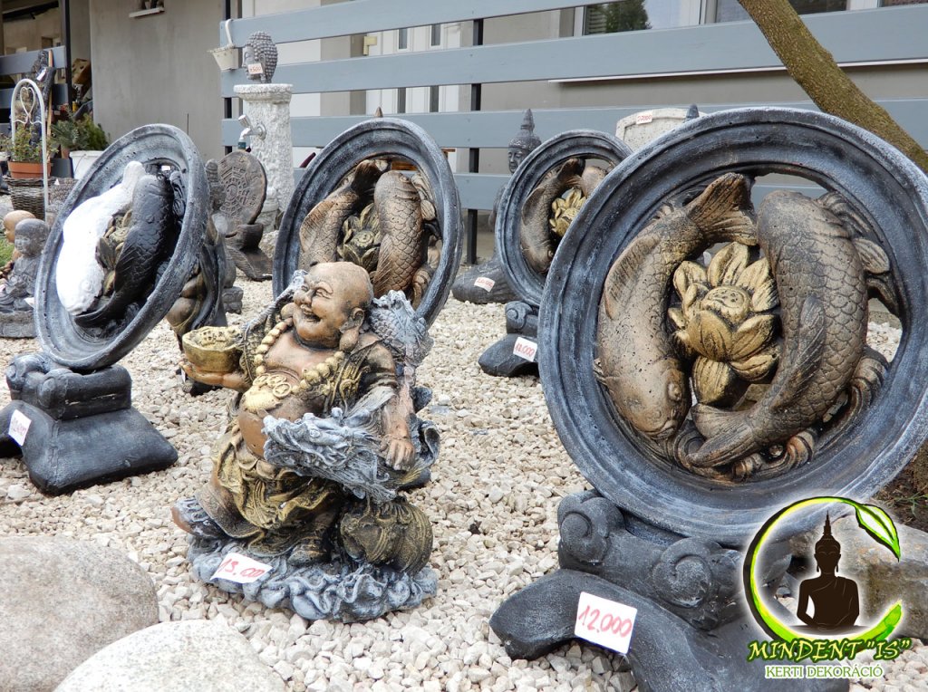 Mindent 'Is' kerti dekoráció 04